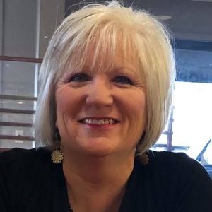 Meet your Posher, Carol